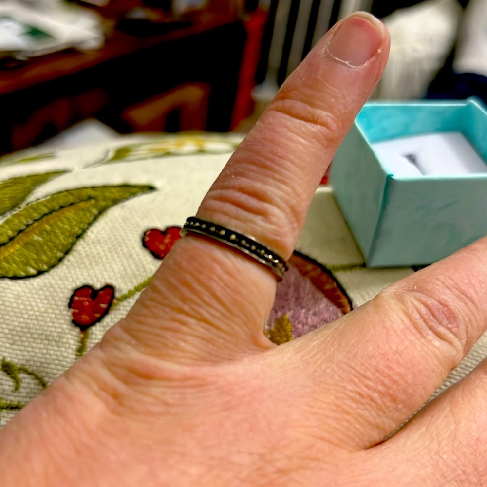 New, Size 5 1/2 New, Ring, Gray, Simple Circles